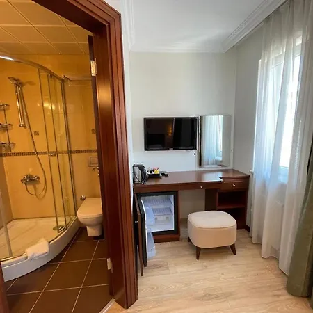 Marmara Old 4*